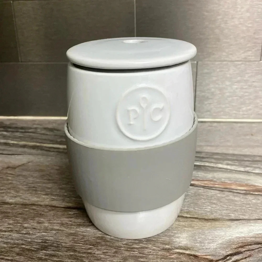 Pampered Chef Ceramic Microwave Egg Cooker